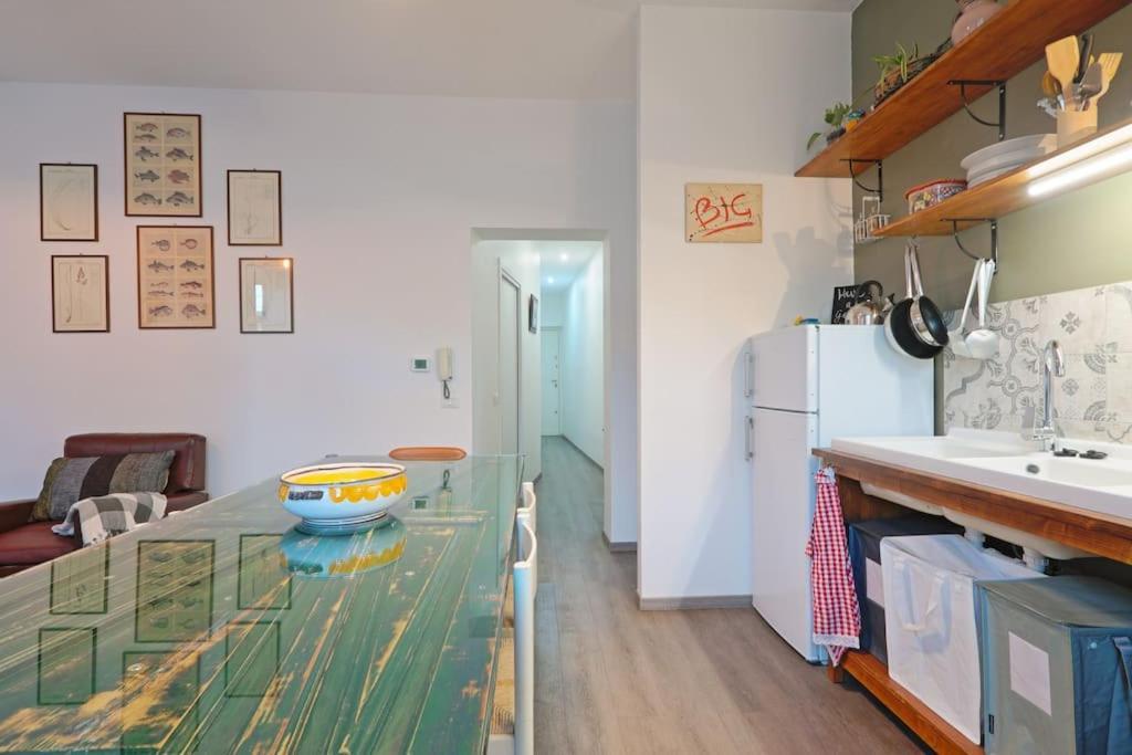 La Casuzza Del Borgo - Porto - Politeama Apartment Palermo Exterior photo